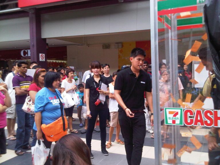 7-11 Cash Grab